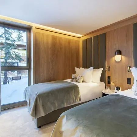 公寓 5bdr Stylish Overlooking Courchevel's Pistes- If You Want To Book, Please Contact On Wh-ats-app - 0034-605-434-371 !!!! 谷雪维尔